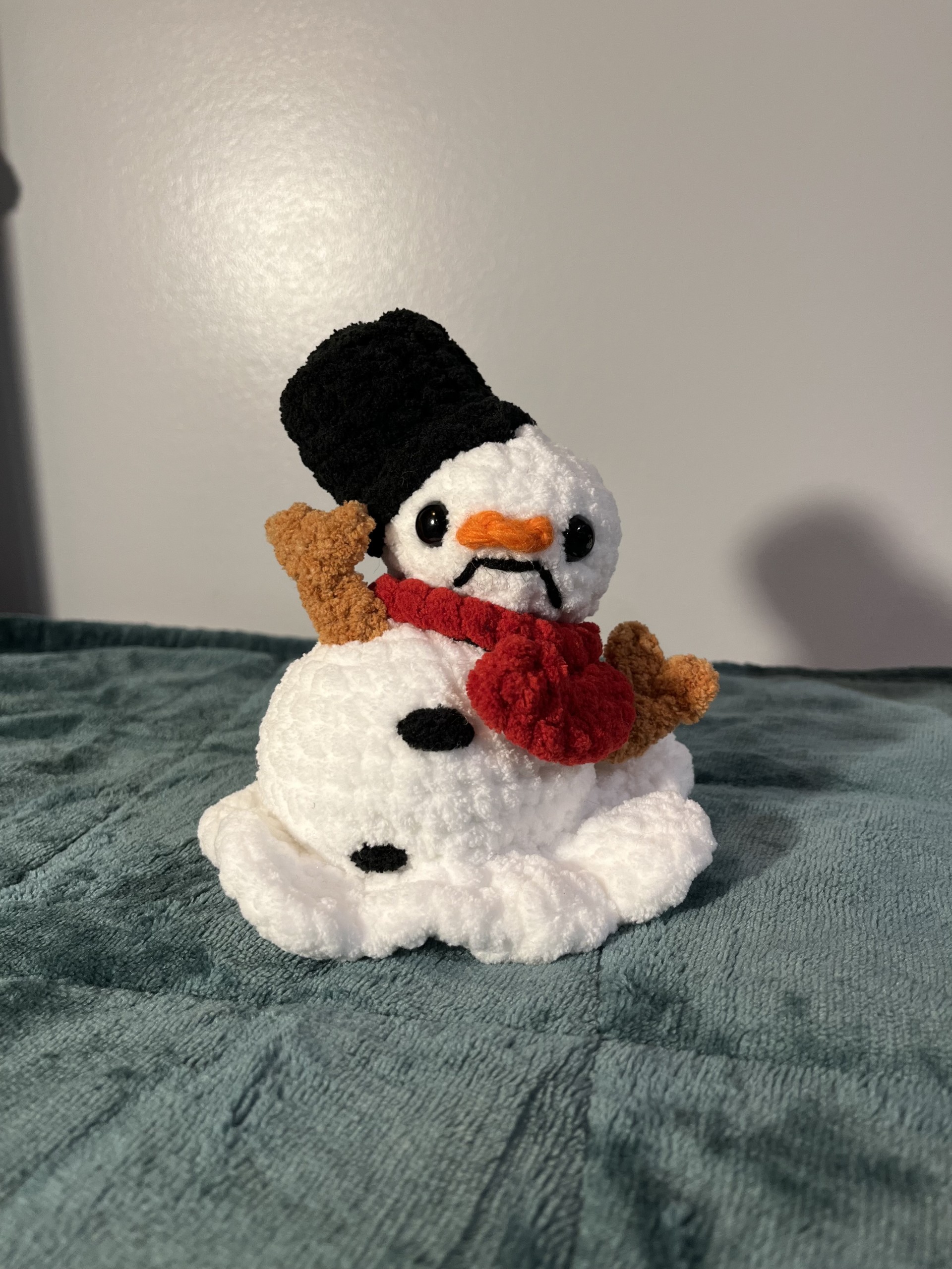 red meltysnowman.jpeg